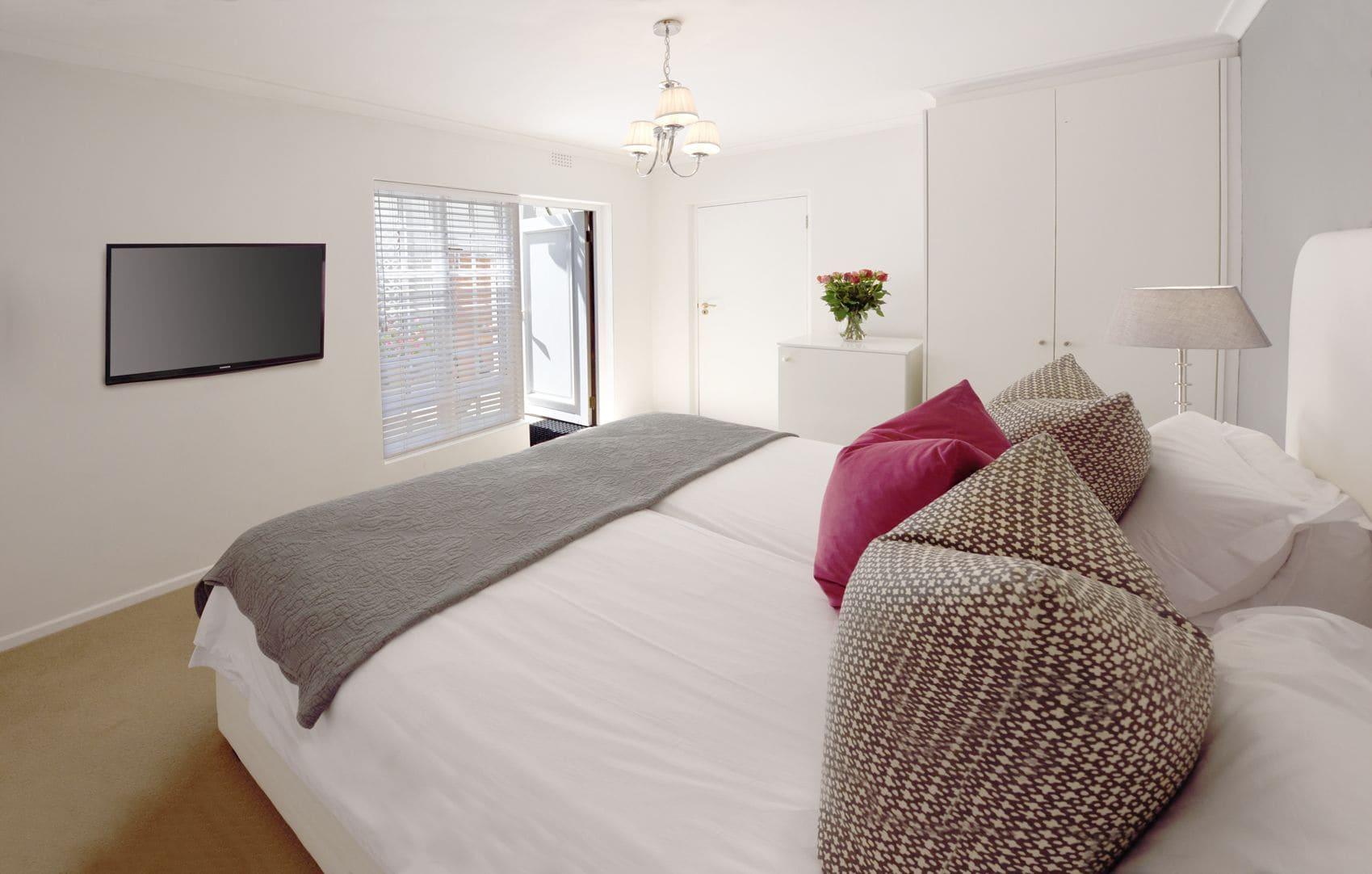 The Clarendon - Fresnaye