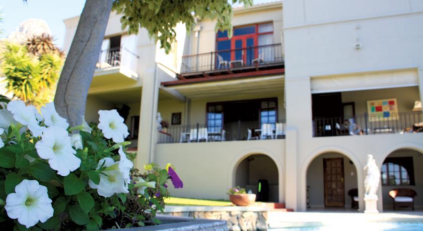 The Clarendon - Fresnaye Gasthof 5*